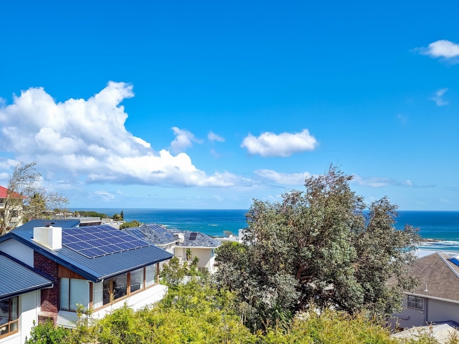 To Let 7 Bedroom Property for Rent in Camps Bay Western Cape